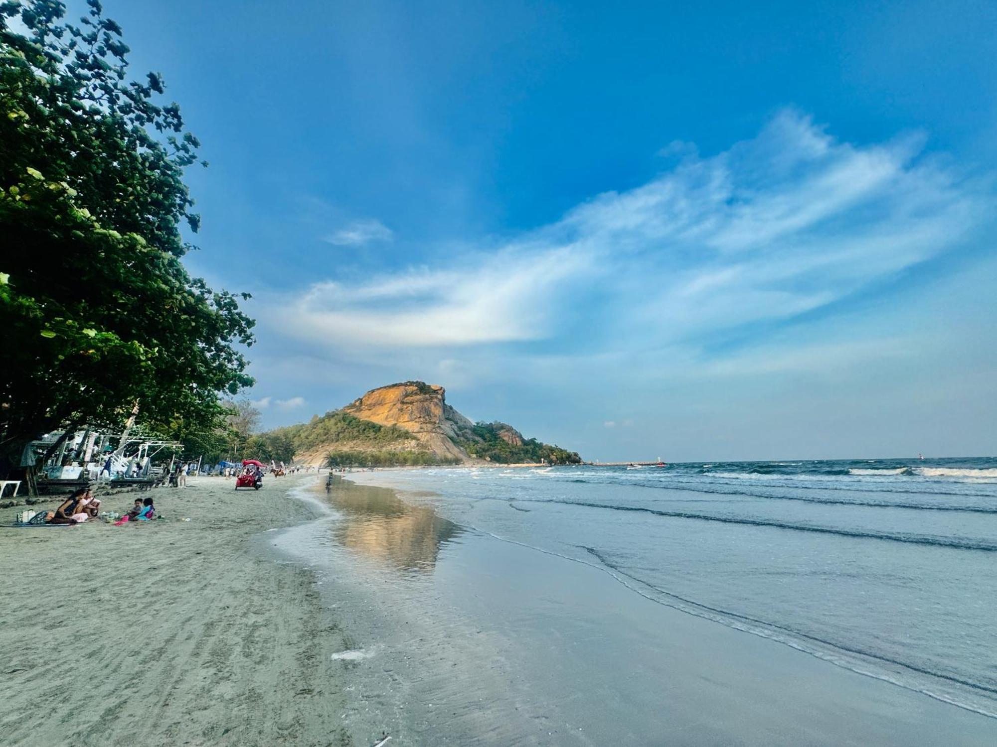 Sea&Mountain View,5 Mins Walk To Famous Beach With King Size Bed HHQ Zewnętrze zdjęcie