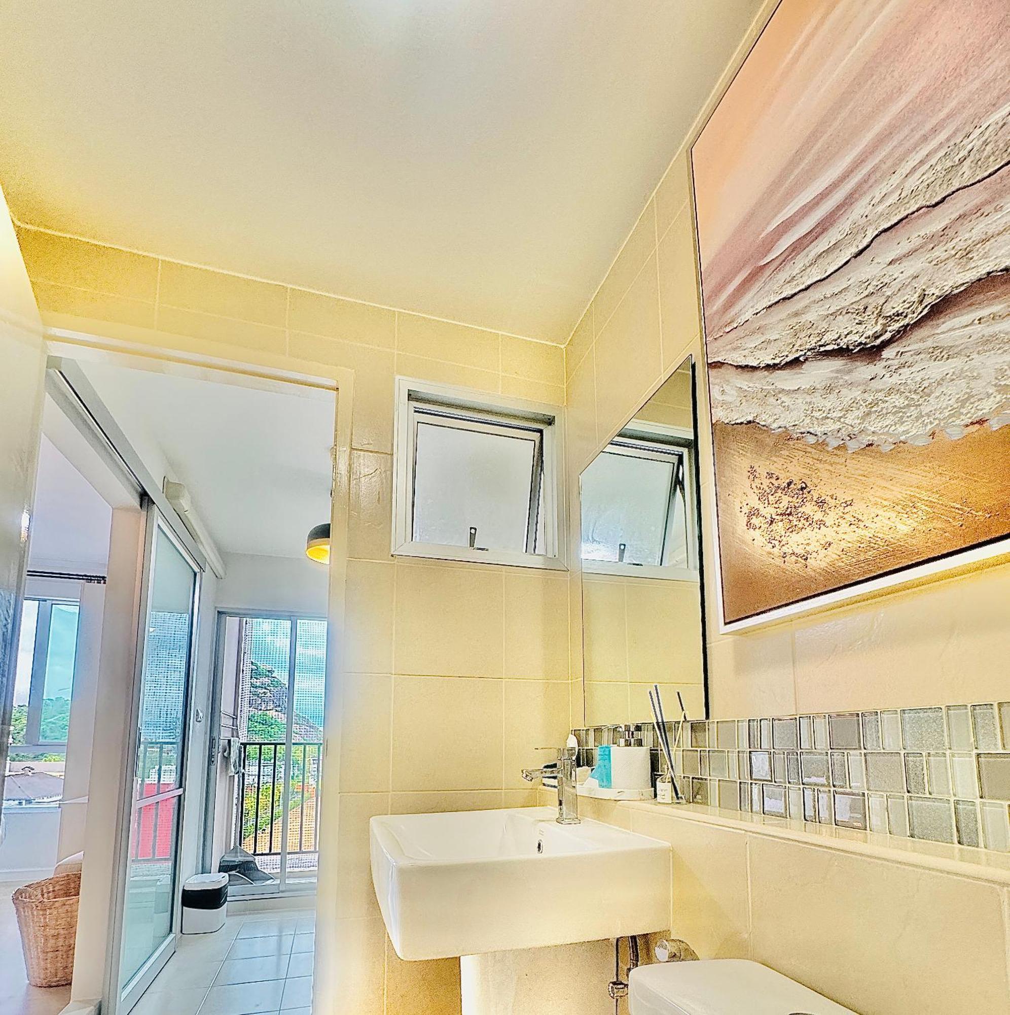Sea&Mountain View,5 Mins Walk To Famous Beach With King Size Bed HHQ Zewnętrze zdjęcie