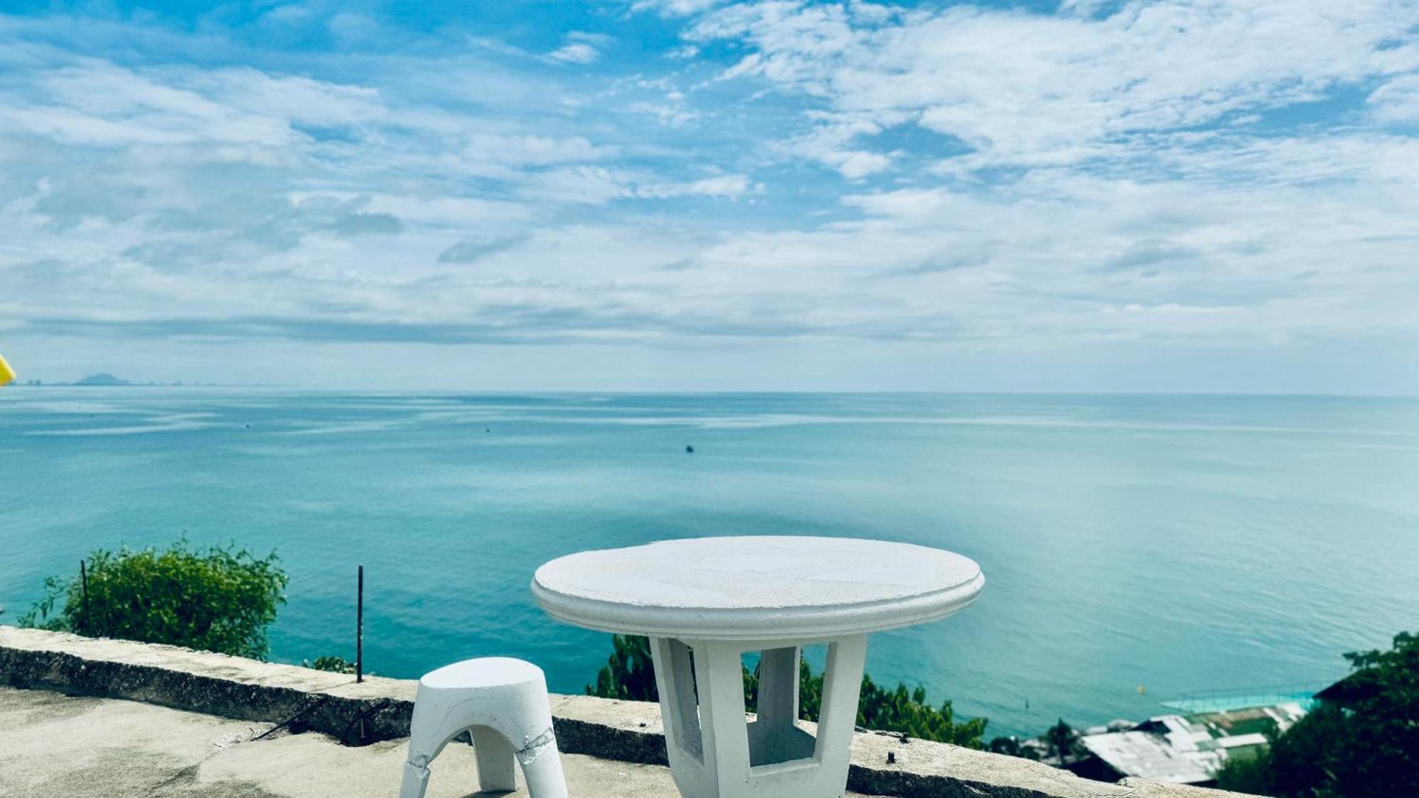 Sea&Mountain View,5 Mins Walk To Famous Beach With King Size Bed HHQ Zewnętrze zdjęcie